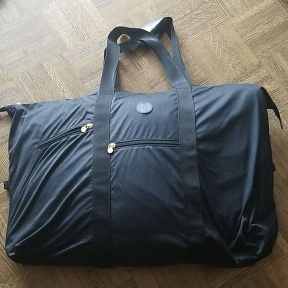 Fendi Black Nylon Weekender Bag Large Travel Tote Duffel Unisex Luggage - Picture 2 of 13